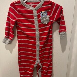 ❤️ 5 for $15 Bundle: Carter’s Robot Footie Pajamas – 6M Red Striped
